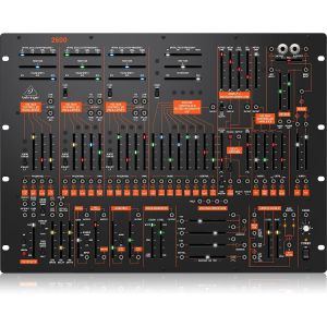 Behringer 2600: Sintetizador Analógico Semimodular con 3 VCO y VCF Multimodo en Rack de 8U